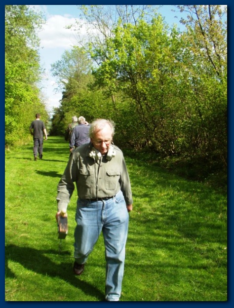 450x599 pixels (156K)